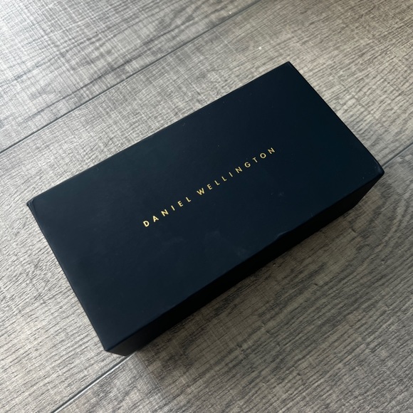 NW Daniel Wellington Classic Sheffield Rose Gold watch (unisex) - Picture 6 of 9